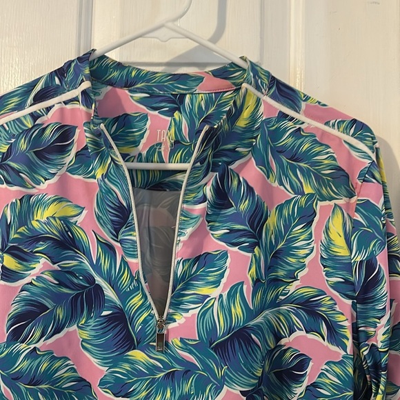 NWOT Women’s Tail Pink & Green UPF 50 Long Sleeve Mock Neck Athletic Tennis Top - Picture 6 of 9